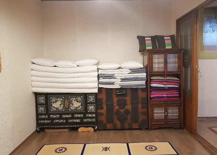 Punggyeong Hanok *