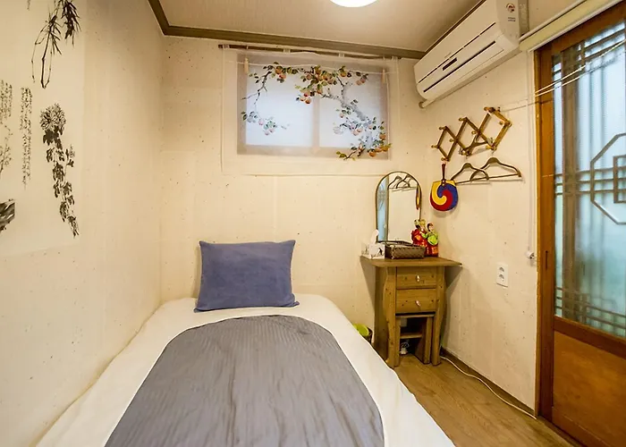 Punggyeong Hanok Casa de hóspedes