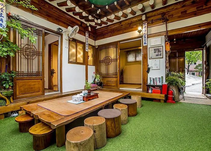 Punggyeong Hanok